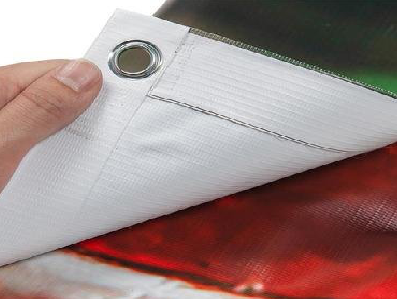 定边喷绘和刀刮布的工艺区别。